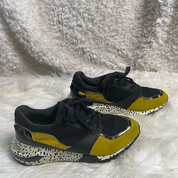 Steve Madden Boomer lace up wedge sneakers fabric Black & mustard yellow SZ9M - Picture 2 of 10